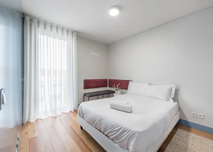 Guestready - Somewhere I Belong