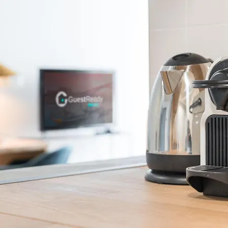 Guestready - Somewhere I Belong *